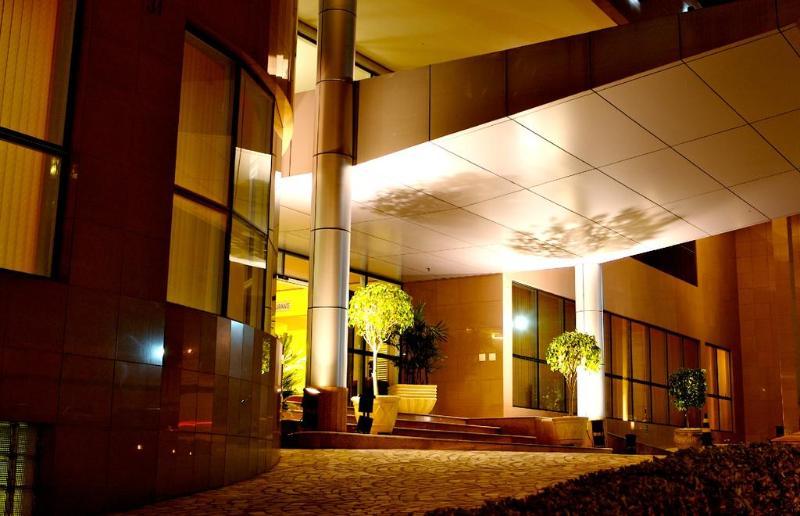 B&B Hotel Sao Jose Dos Campos Exterior photo